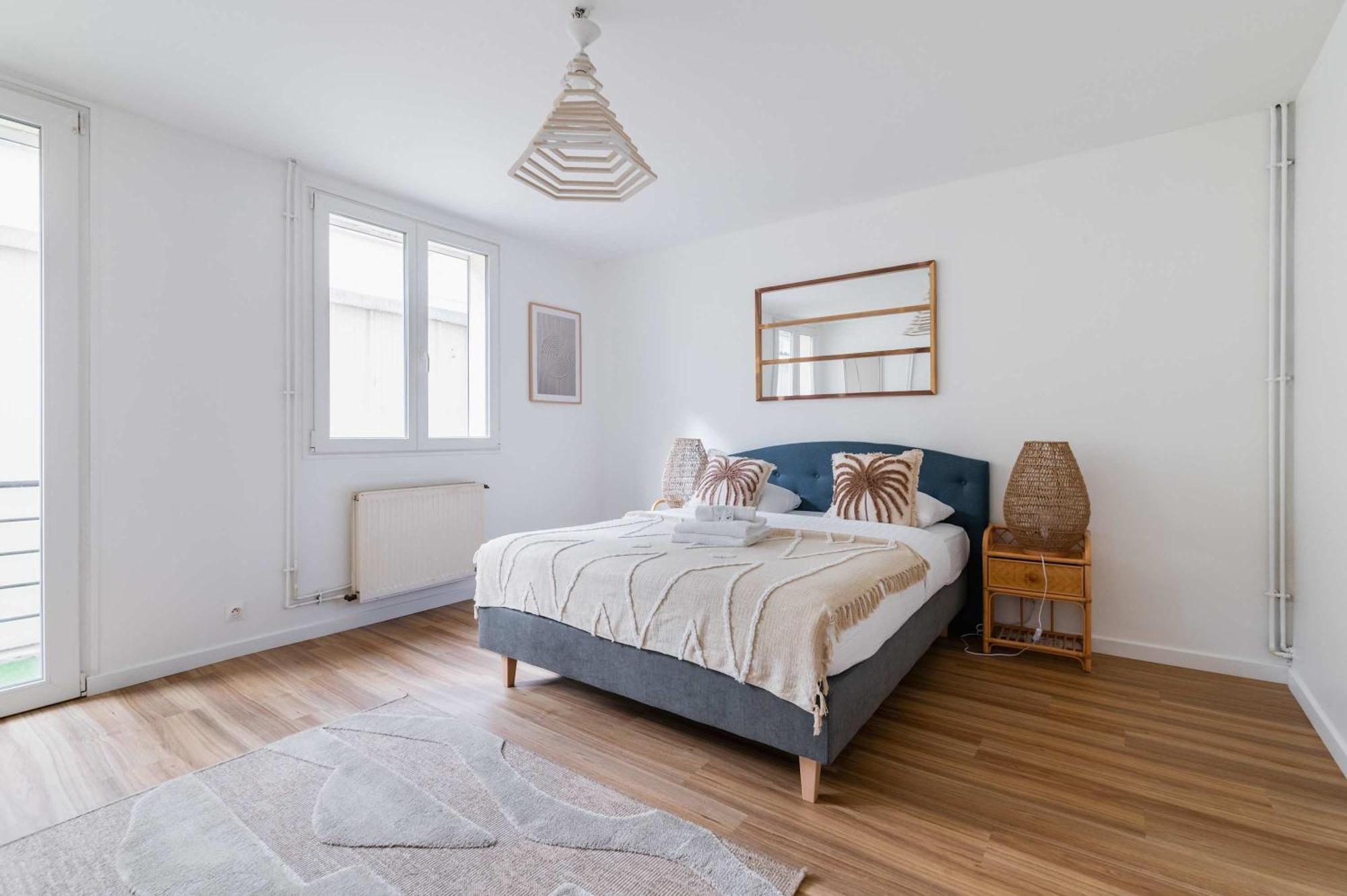 Villa Romainville Paris Pour 8 Personnes - Flat-Guest Exterior foto